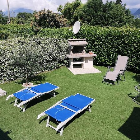 A Due Passi Dal Lago Colico Exterior photo